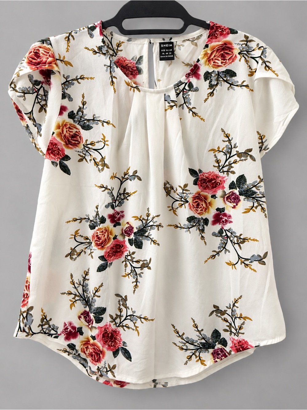SHEIN Women’s XL Floral Rose Print Short Sleeve Blouse